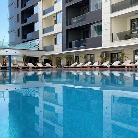 Aparthotelmamaianord 815 Sb Building Stefan Resort 아파트