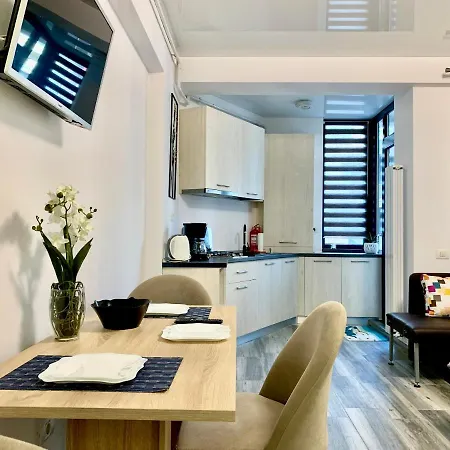 Aparthotelmamaianord 815 Sb Building Stefan Resort 아파트